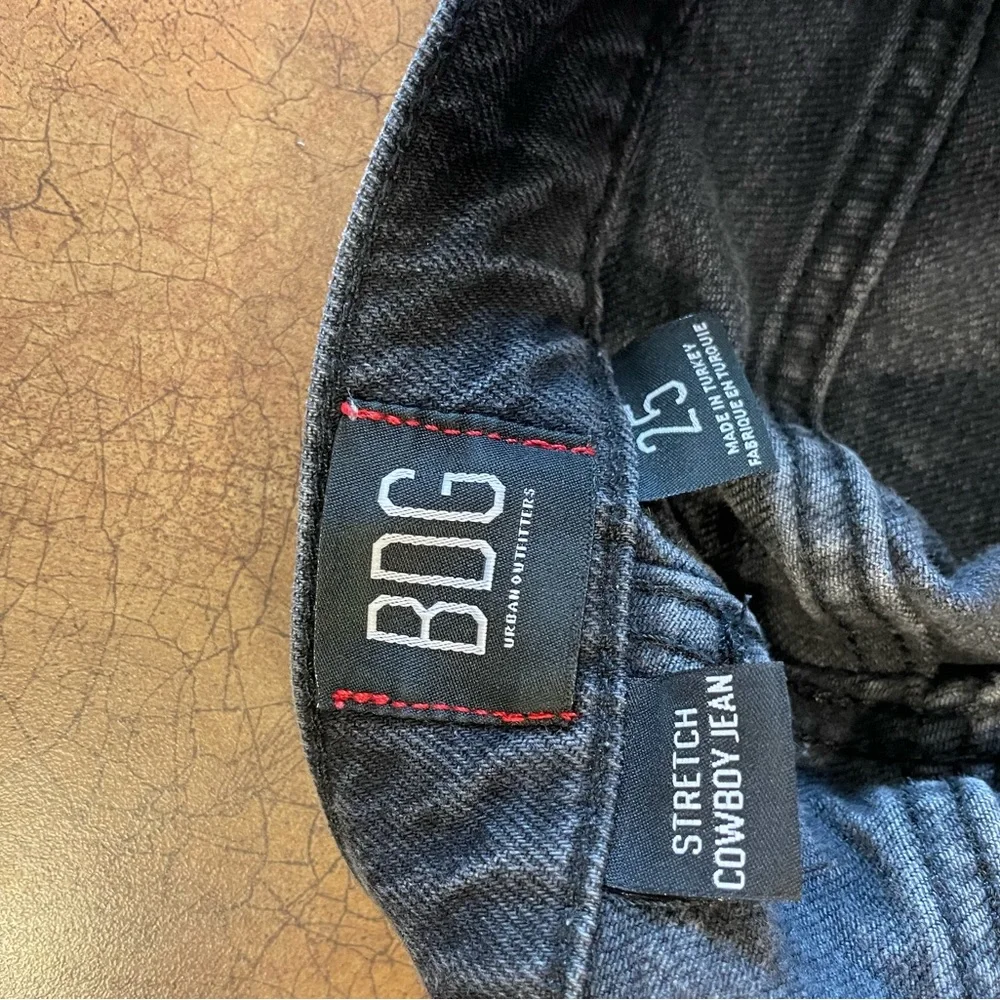 BDG stretch cowboy jean size 25 - Picture 2 of 3